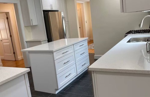 Mamaroneck House | Charming 3-bedroom house with private driveway, steps to train in Mamaroneck