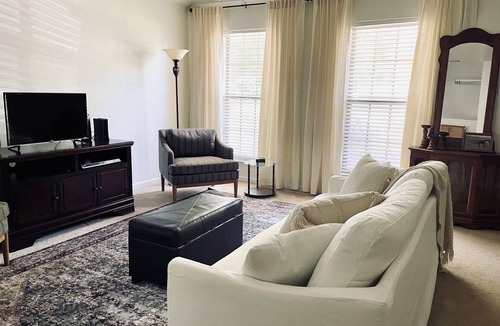 Mandeville House | Charming 3-bedroom Monthly Rental Home in Mandeville