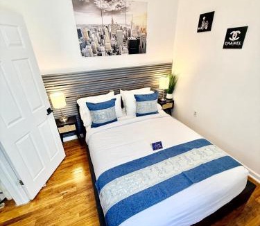 West New York Apartment | Charming and Relaxing Apt20Min from NYCity