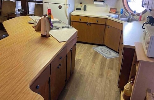 Cypremort Point House | Charming fishing camp 3 bed room WiFi, AC in Cypremort Point. Boat launch & Dock