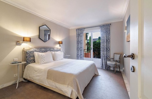 Saint-Jean-Cap-Ferrat Apartment | Charming apartment in the heart of Saint Jean.