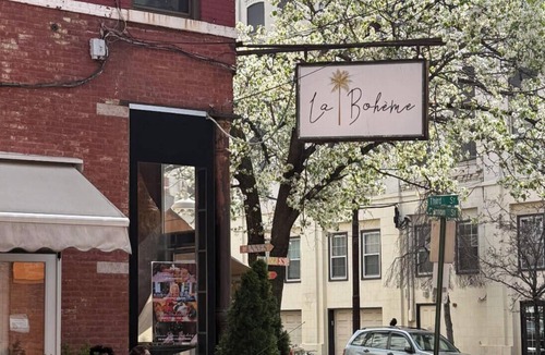 Hoboken Condo | Charming Hoboken location. Fast Path, Bus or Ferry to NYC. High End Furniture.