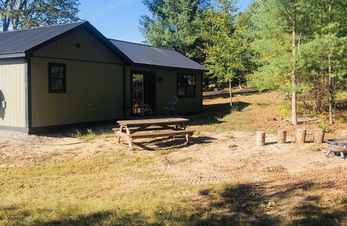 Rapid City House | Charming New 2-bedroom house that’s close to it all