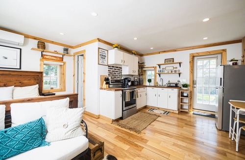 East Patchogue Cottage | Charming Patchogue Cottage!