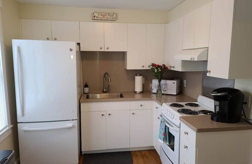 Mount Kisco Apartment | Clean, Comfy & Convenient. 1Bed Village Apt by MNR