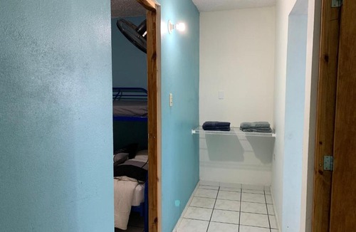 El Combate Apartment | Combate Beach Apartment/Kitchen/Tv/2 Rooms