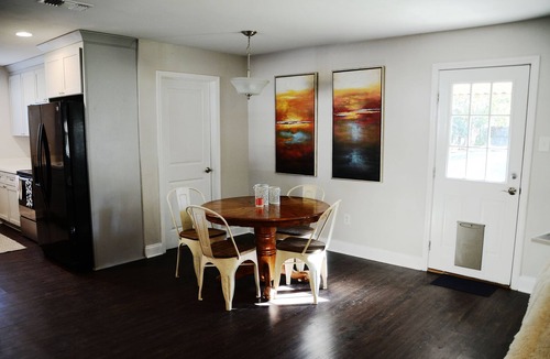 Denham Springs House | Comfortable Spacious 3 BR 2 BA pet and kid friendly home near Baton Rouge