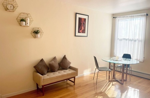 East Flatbush House | Comfy Bedroom in Gorgeous NEW 2 Floor House!