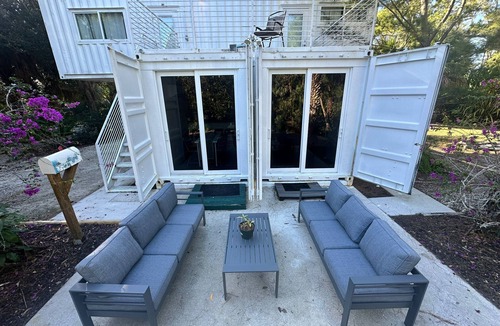 Jupiter Farms Cottage | Connect with Nature at Headwaters Retreat in Jupiter Farms