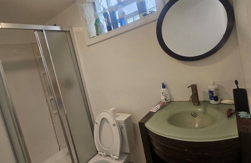 Belleville Apartment | Cozy 1-bedroom studio in quaint Belleville with AC and gym access