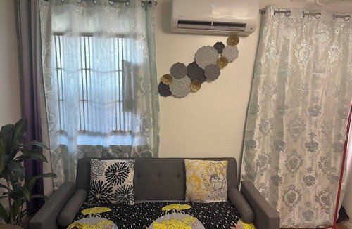 Park Versailles Apartment | Cozy 1-bedroom studio in beautiful Bronx with AC comfort