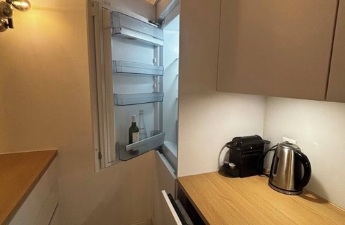 Lausanne Apartment | Cozy and Modern Apartment in a Great Location