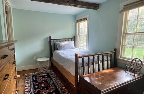 Lewisboro House | Cozy Historic Estate on 3 acres with Chef's Kitchen, Fireplaces, Pool, Hot Tub