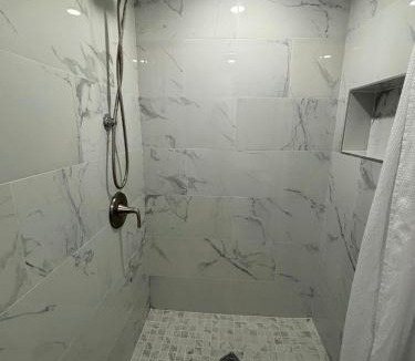 Hempstead Apartment | Cozy Private Two Bedroom Basement Apartment