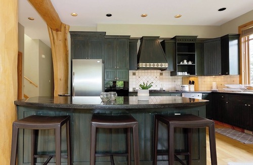 Nicklaus North Ski Chalet | Cozy ski chalet on Nicklaus North Golf Course