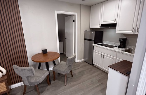 Central Islip Apartment | Cozy studio apartment