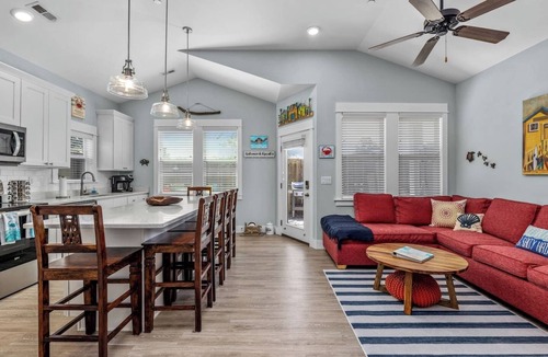 Corolla Light Condo | CrabaCabana: The Heart of Corolla Beach Life