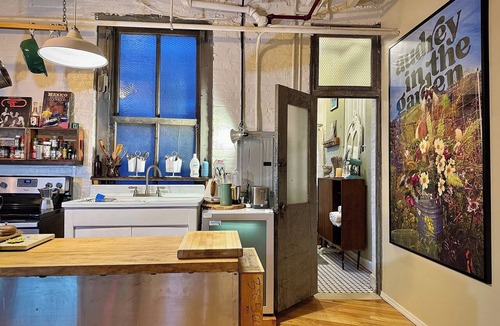 Williamsburg Apartment | Creative Williamsburg Brooklyn 1 BR Loft near Domino Park
