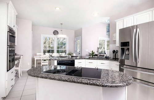 Charlotte Cottage | Disconnect at this Cottage with Great Surroundings in Charlotte, North Carolina