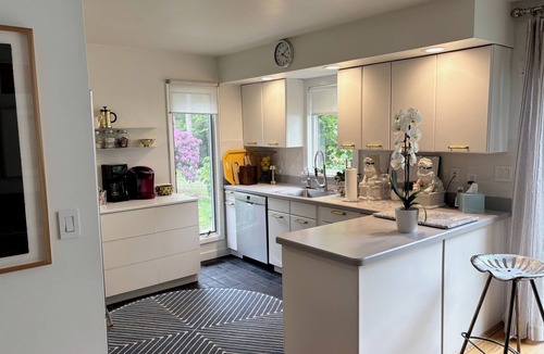 Northwest Harbor House | East Hampton Home/August 9-21 available