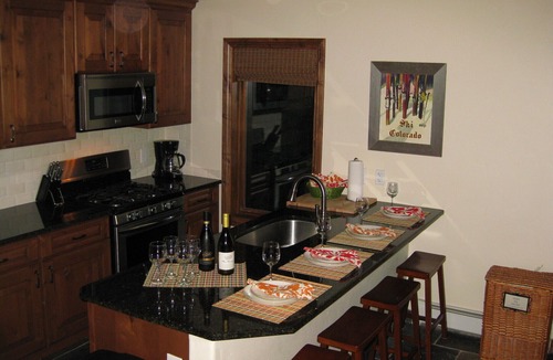 Vail House | East Vail Mountain Home - VRBO Rated 5 Star Guest Favorite ToV STR Lic. # 026398