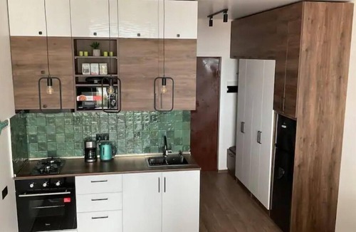 South Side Apartment | Entire serviced apartment hosted by Gular