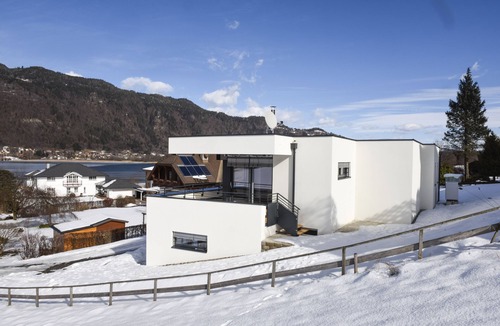 Ossiach Apartment | Exclusive access to the private bathing area of the Alt-Ossiach bathing community