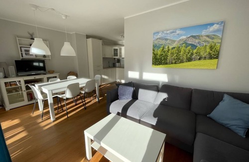 Untertschern Apartment | Exclusive Apartment With Scenic View