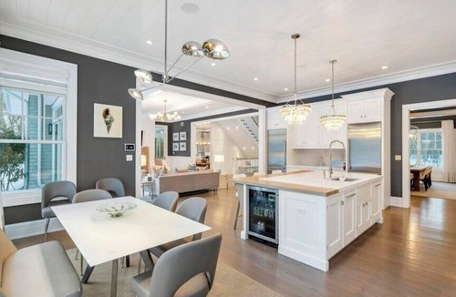 North Haven House | Expansive Sag Harbor Estate, Private Grounds with Stunning Pool & Hot Tub,.