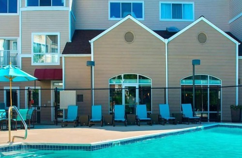 Westborough House | Explore Westborough! Free Parking, Pool, Short Drive to Lake Chauncy Beach