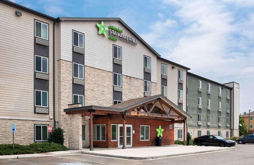 Kenner - Louis Armstrong International Airport Hotel | Extended Stay America Suites - New Orleans - Airport - I-10
