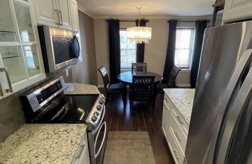 Clifton Condo | Fabulous condo with AC in the heart of Clifton, 8 mins to Giant’s Stadium