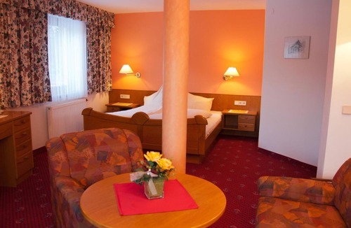 Bad Kleinkirchheim Bed & Breakfast | Familien-suite mit Loggia - Pension Gertraud