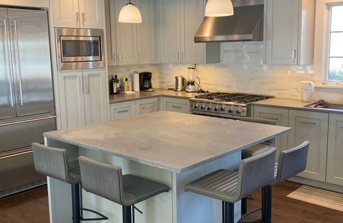 Chappaqua House | Family home in one of NY top-ranked school districts with Tennis court