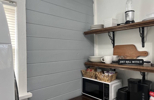 Lake Worth Cottage | Florida Boho -1 Bedroom Cottage