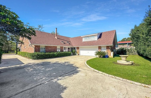 Gentilly Terrace House | Franklin Manor- Just minutes away from the French Quarter and Lake Pontchartrain