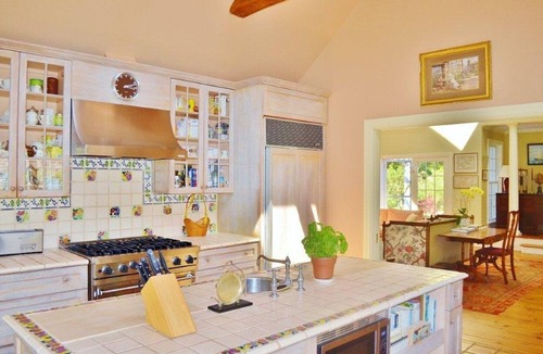 Bridgehampton House | French Country House on 3.2 Acres along Sagaponack Nature Preserve