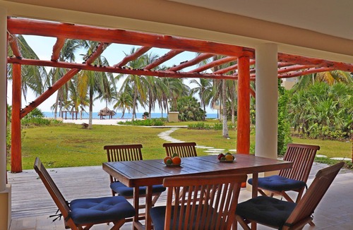 Puerto Morelos Apartment | Frente al Mar, Jacuzzi, Cama King, Estacionamento