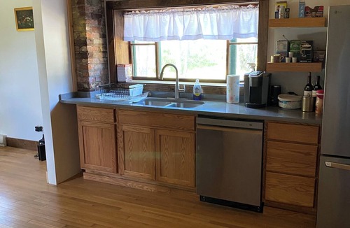Tupper Lake Cabin | Fully Restored 3-bedroom log cabin in Tupper Lake perfect for relaxing stays.