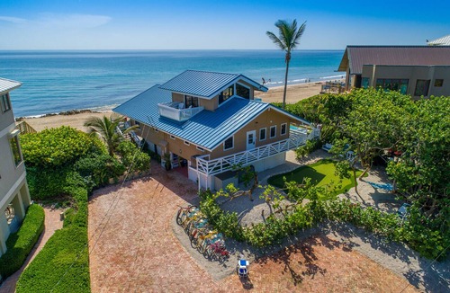 Stuart House | Gemini Beach: 7 BR/4.5BA FL Beach House on 2 beaches, 2 Heated Pools + Dock!