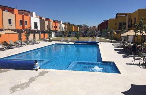 San Miguel de Allende Apartment | Golf Club House in San Miguel de Allende Gto