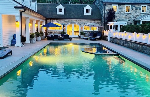 Westport House | Gorgeous 7-bedroom house w Pool in Charming Westport, 8 minutes to the Beach