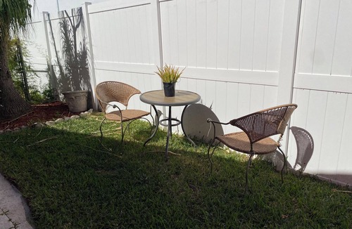Parker Ridge Apartment | Great apartment close to downtown, beach, airport. Fully equipped for long stays