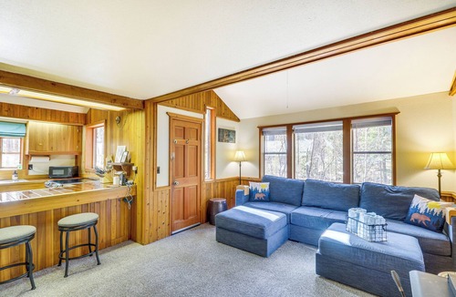 Whitefish Cottage | 'griz Den' Cabin w/2 King Beds Near Glacier!
