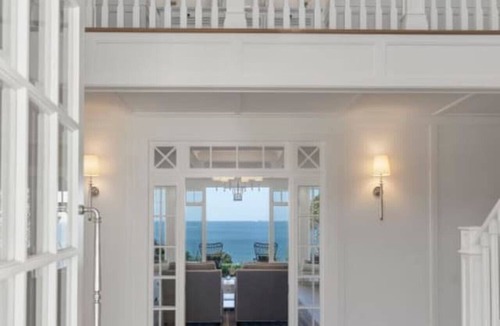 Campbells Bay Apartment | Hampton on View, Luxury Clifftop in Campbells Bay