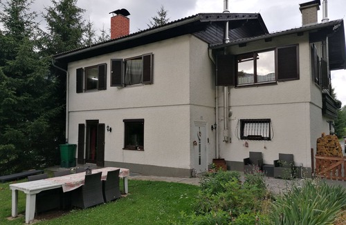 Kerschdorf Apartment | Haus Vanessa Ski Area, Nassfeld and Lake Pressegger See