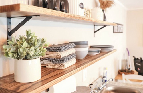 Broad Brook Apartment | Have the perfect stay in a cozy studio, nestled in the heart of Broad Brook.