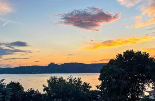 Briarcliff Manor House | Hudson River Views: Briarcliff Manor Home w/Deck