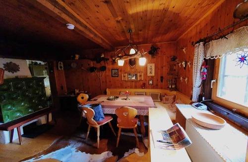 Bad Kleinkirchheim Apartment | Idyllic cabin with sauna