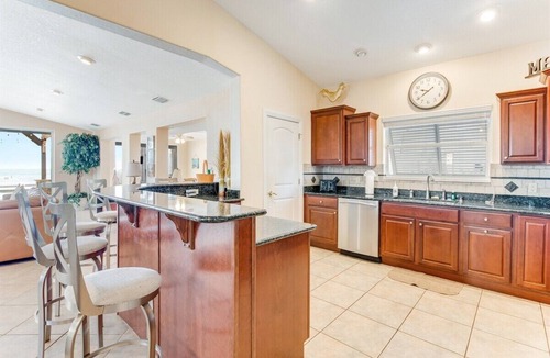 Ocean View Halifax Estates House | Infinity Tides - Direct Ocean Front Pool House